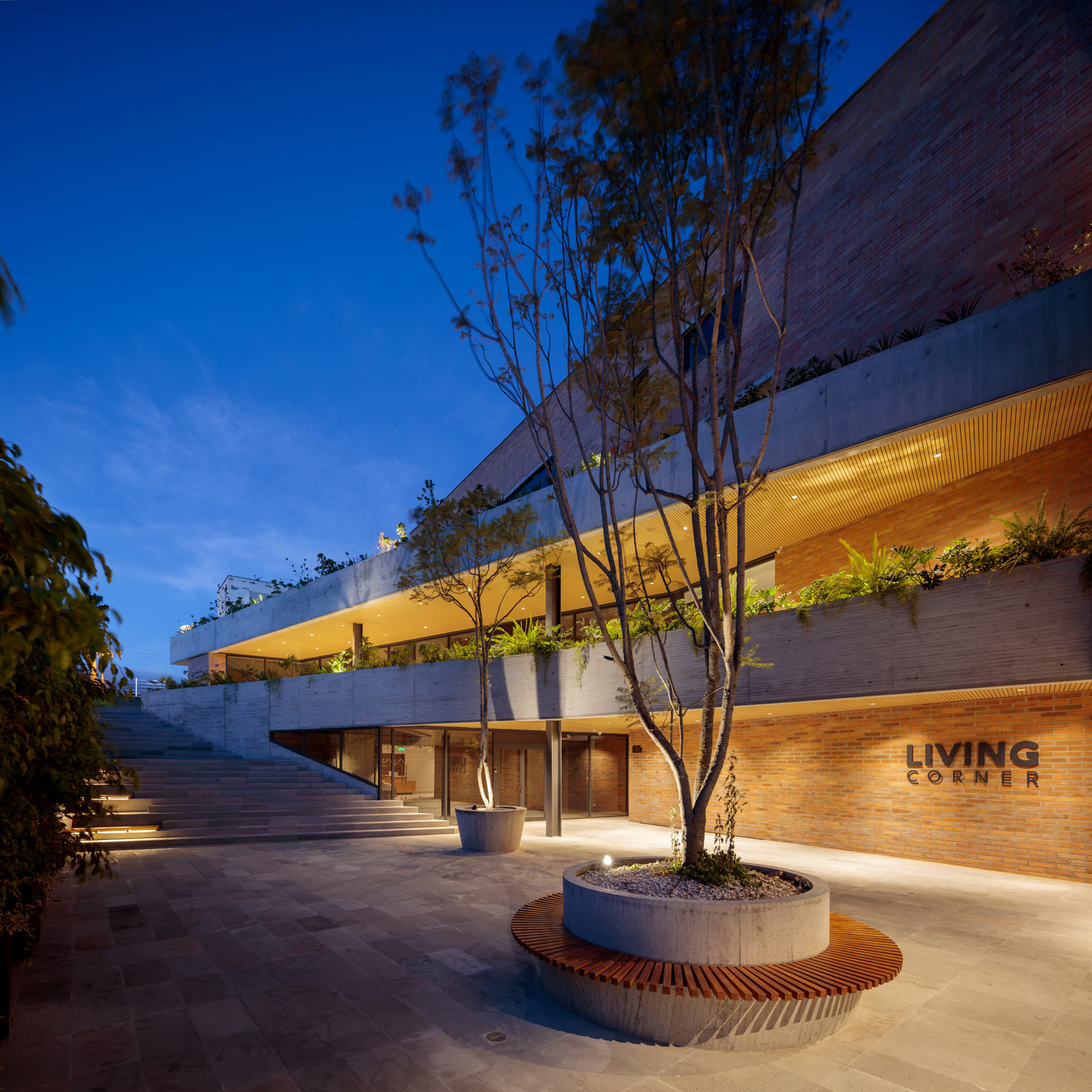 Locales comerciales de Living Corner en Cumbayá
