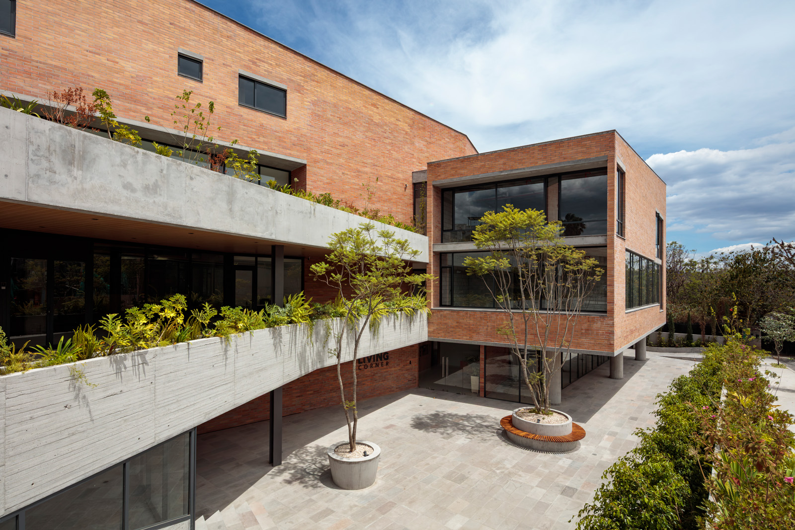 Fachada de Living Corner