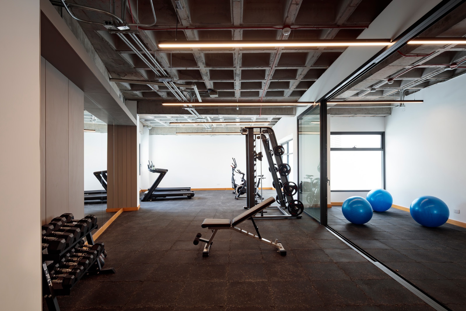 Gimnasio, sala de yoga